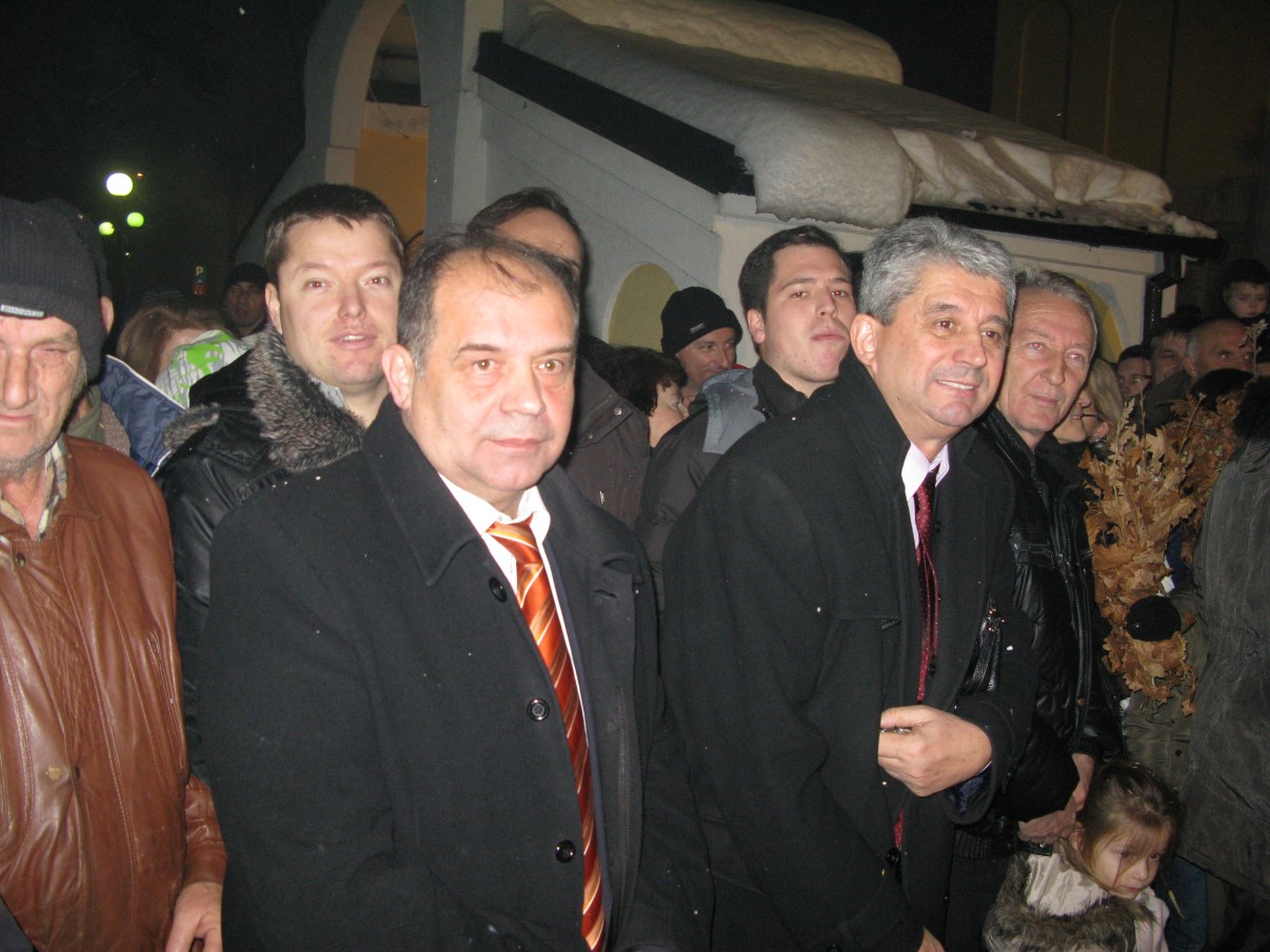 BADNJE VEČE UŽICE, ISPRED CRKVE 6. JANUAR 2016.45