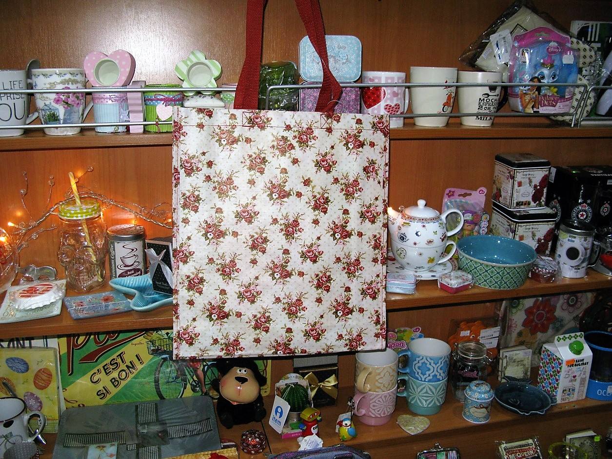 KNJIŽARA I GIFT SHOP PETAR PAN UŽICE 39